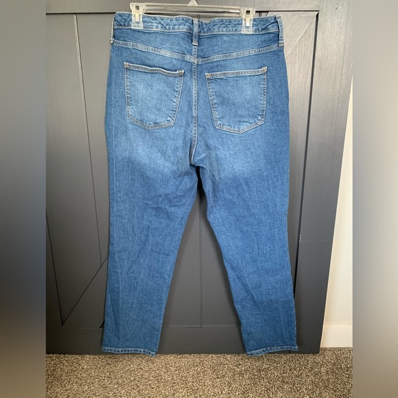 Universal Thread High Rise Straight Jeans - Picture 4 of 6